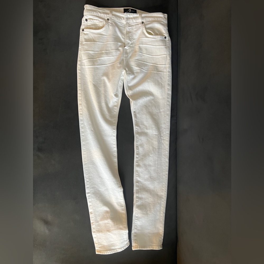 7 For All Mankind white luxe performance Ryley fit jeans, NWOT